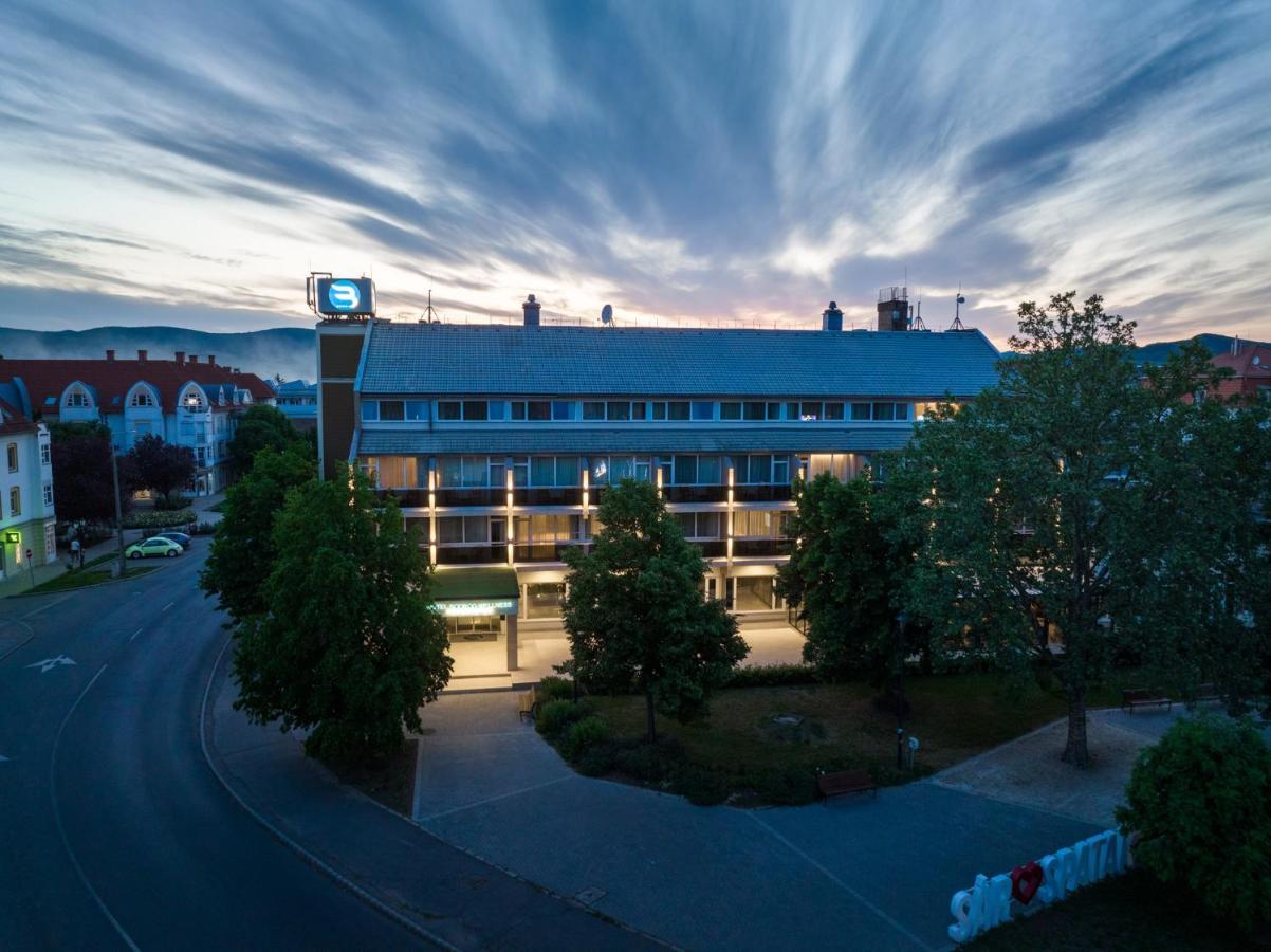 Hotel Bodrog Wellness & Elix Spa Sarospatak Exterior photo